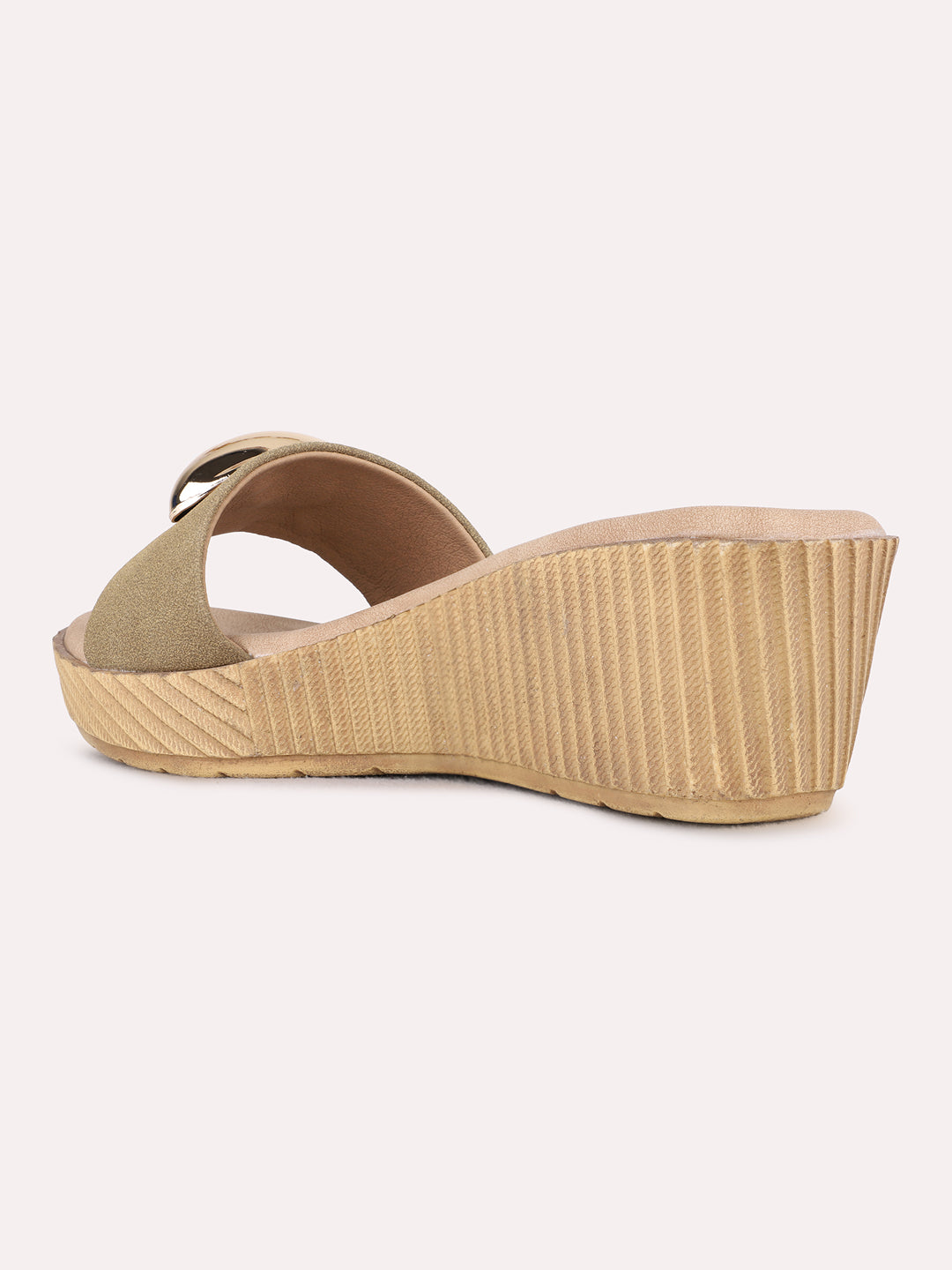 Womens Green Party Wear Solid Round Toe Wedge Heels