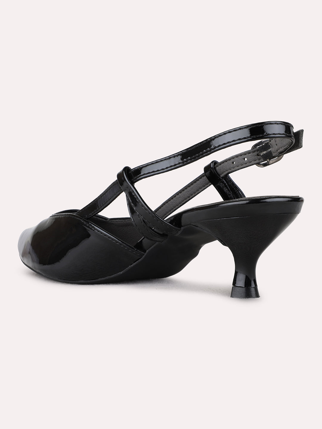Womens Black Casual Solid Narrow Toe Kitten Heels