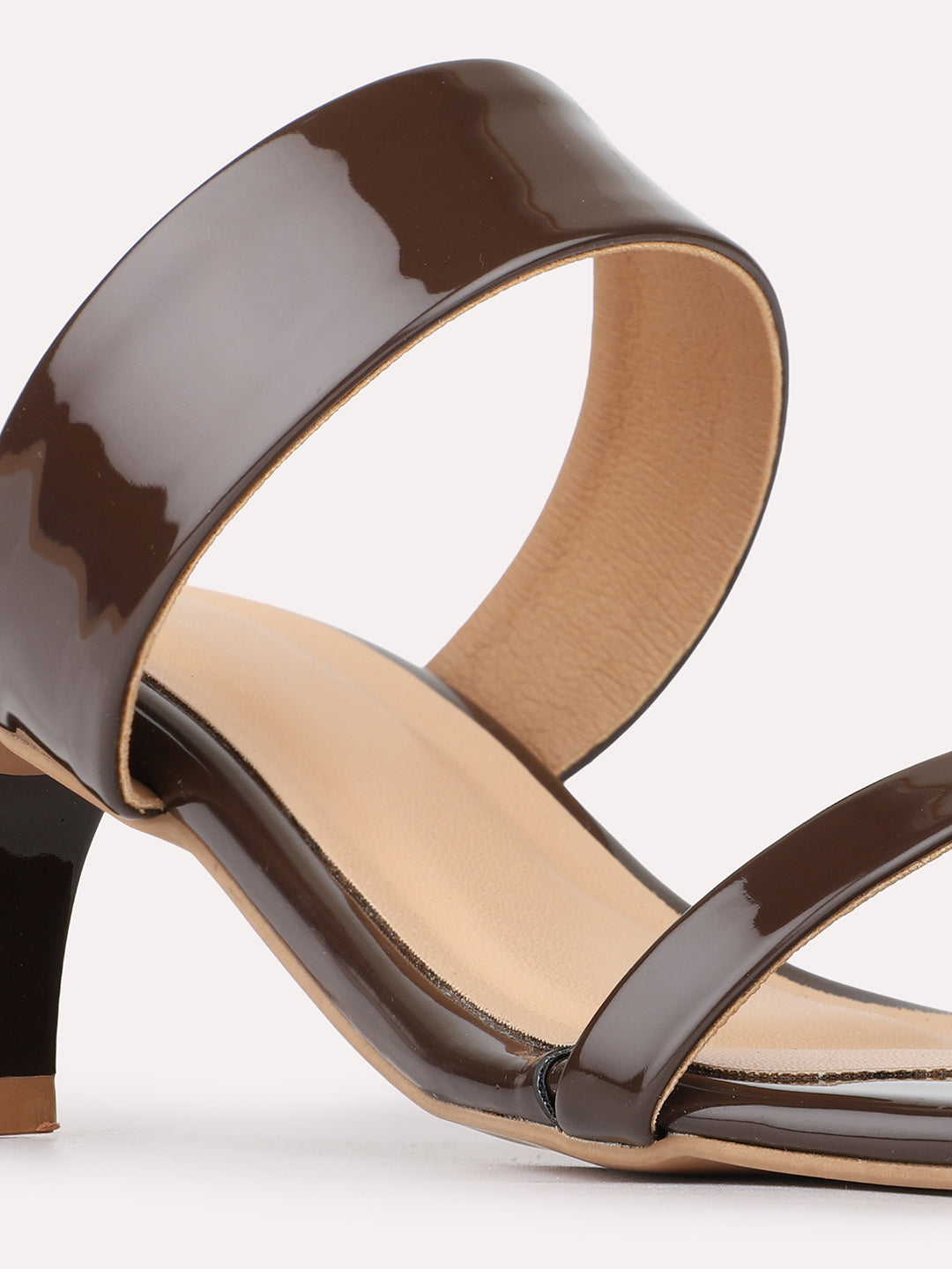 Womens Brown Casual Solid Square Toe Kitten Heels