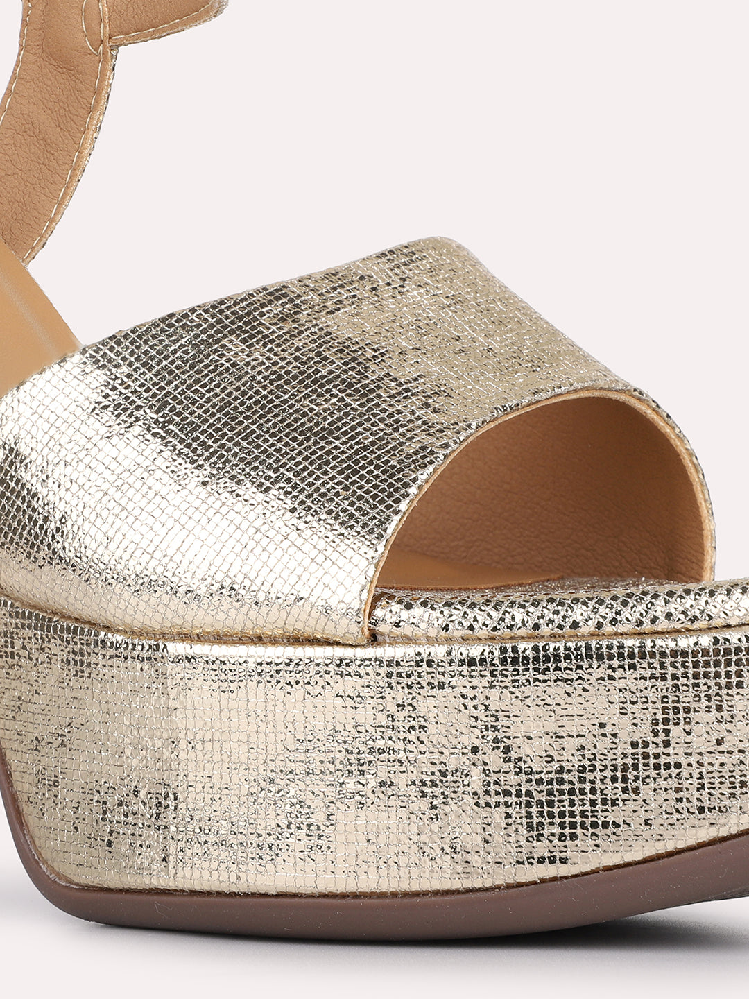 Womens Golden Party Wear Solid Round Toe Platform Heels