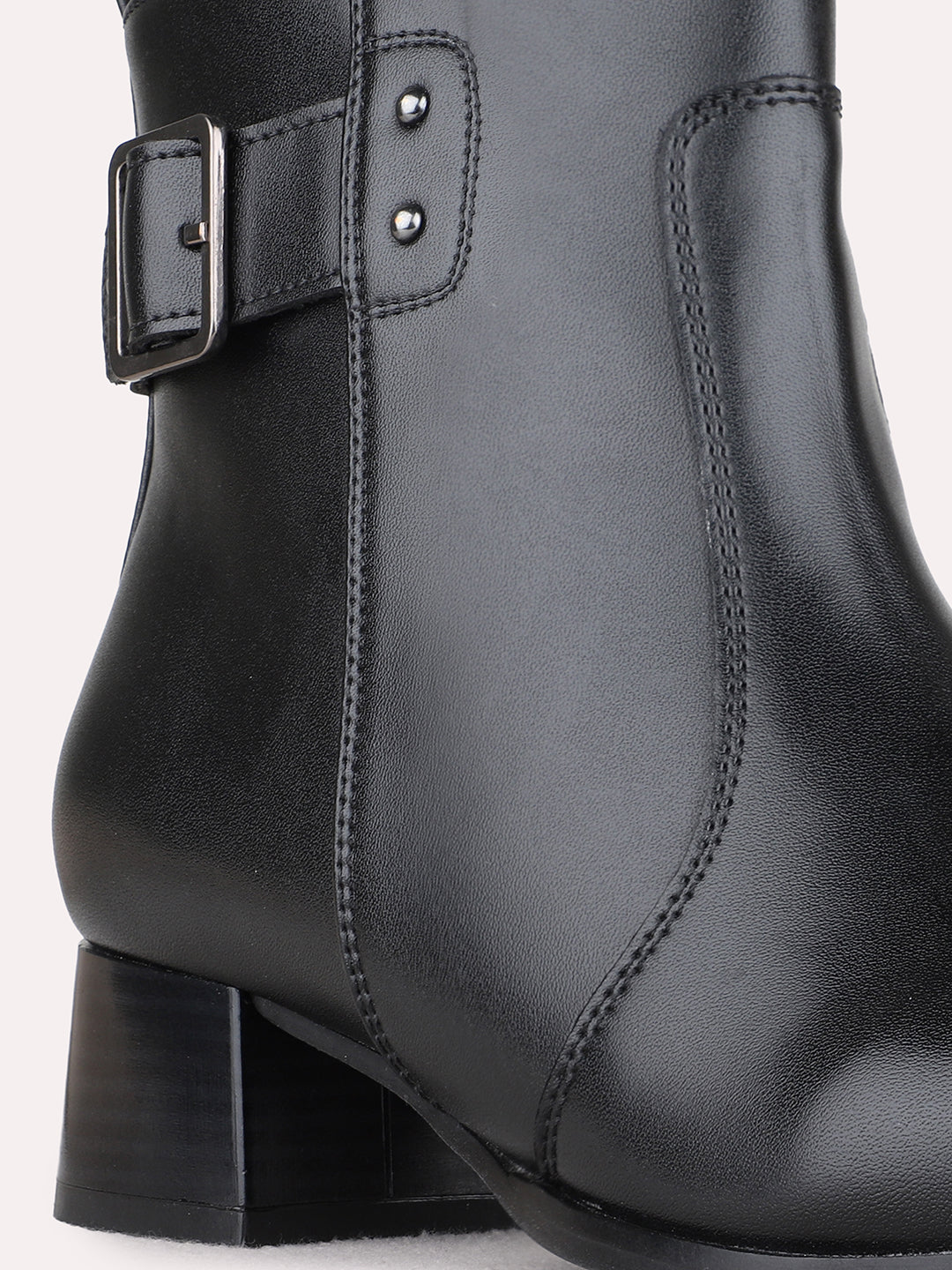 Womens Black Party Wear Solid Pattern Round Toe Boots