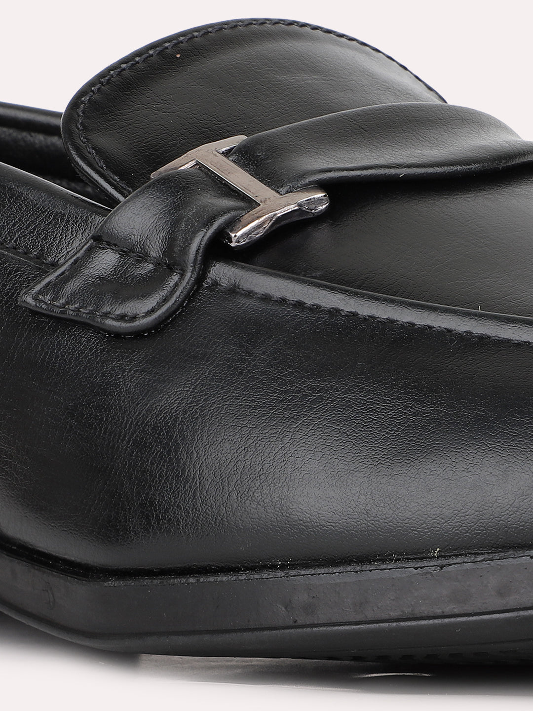 Mens Black Solid Pointed Toe Casual Loafers
