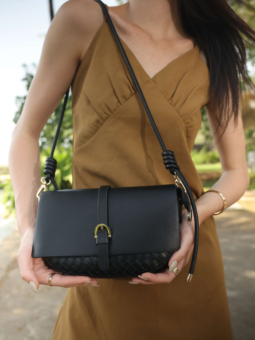 Black structured crossbody bag shop