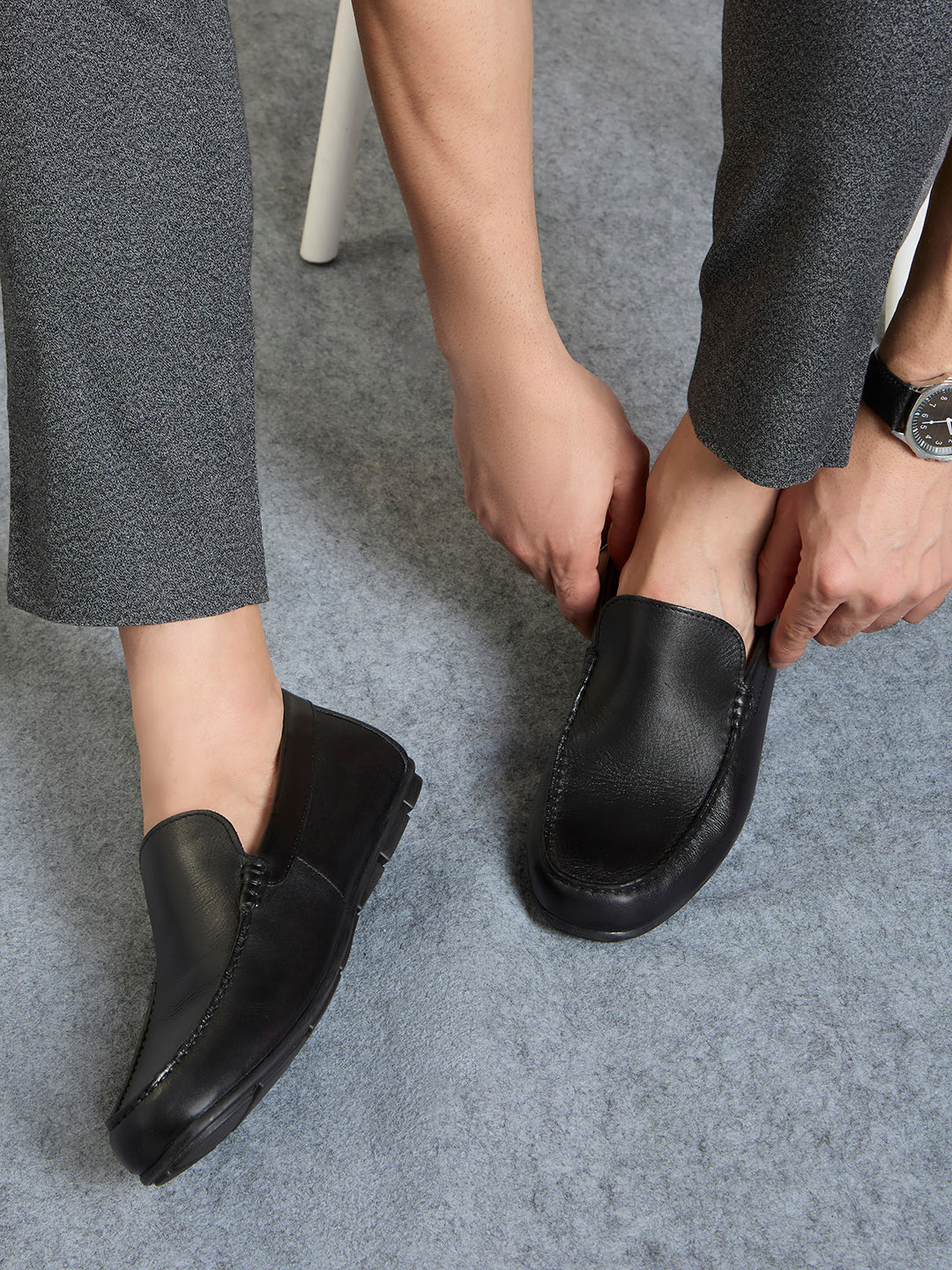 Shop Atesber Black Solid Loafer Shoes For Men Online –