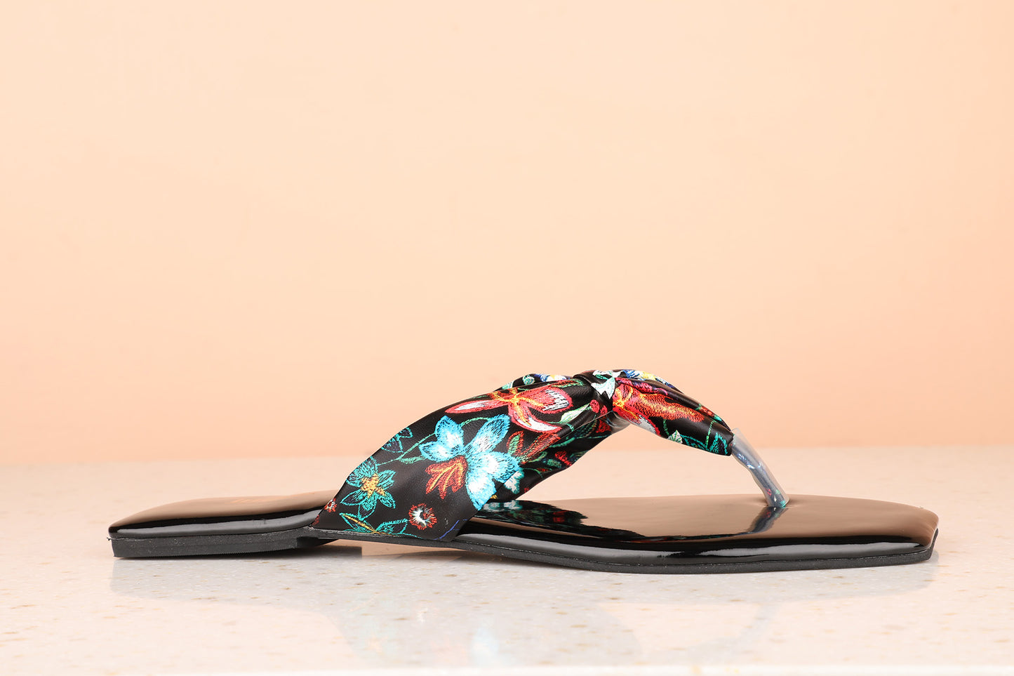 Women Black Printed Open Toe Flats