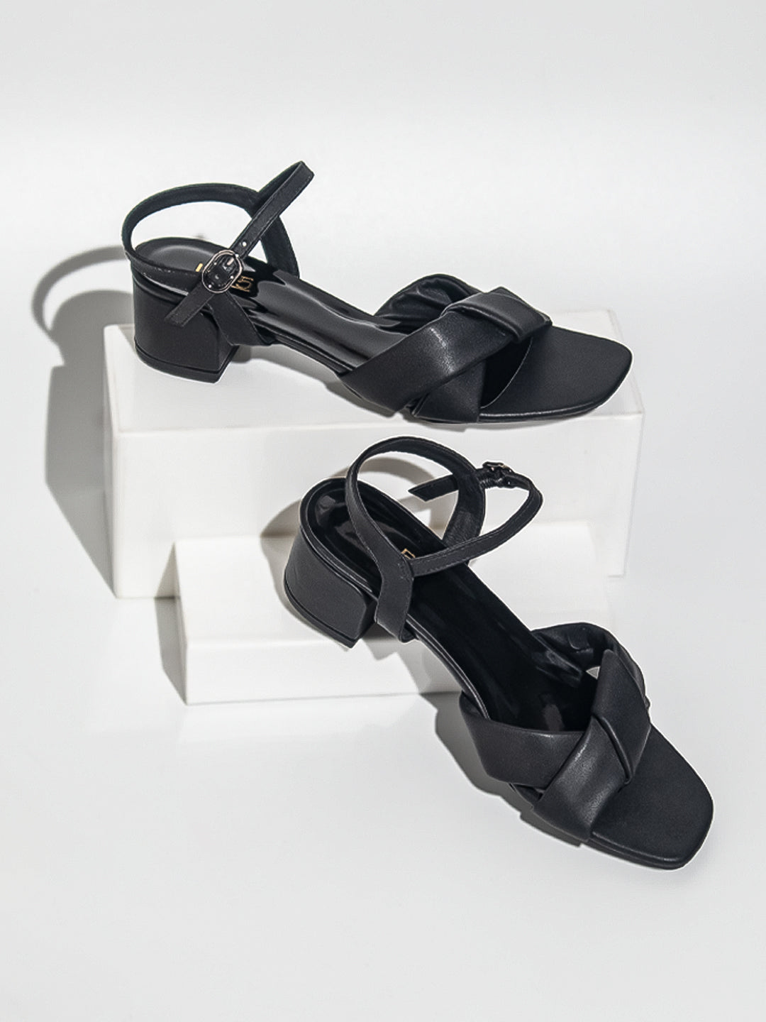 Inc 5 sales black block heels