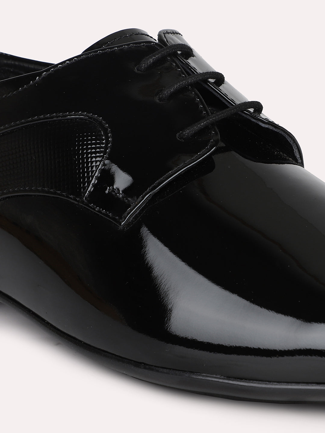 Privo Black Fomal Lace-Up Derby Shoes For Men
