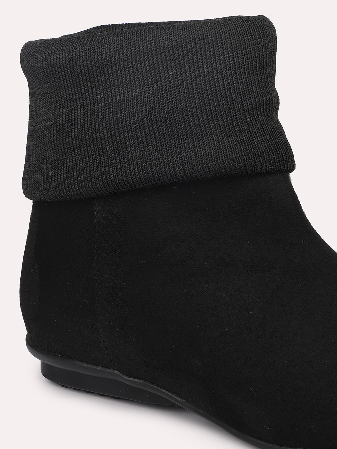 Women Black Solid Suede Flat Boots
