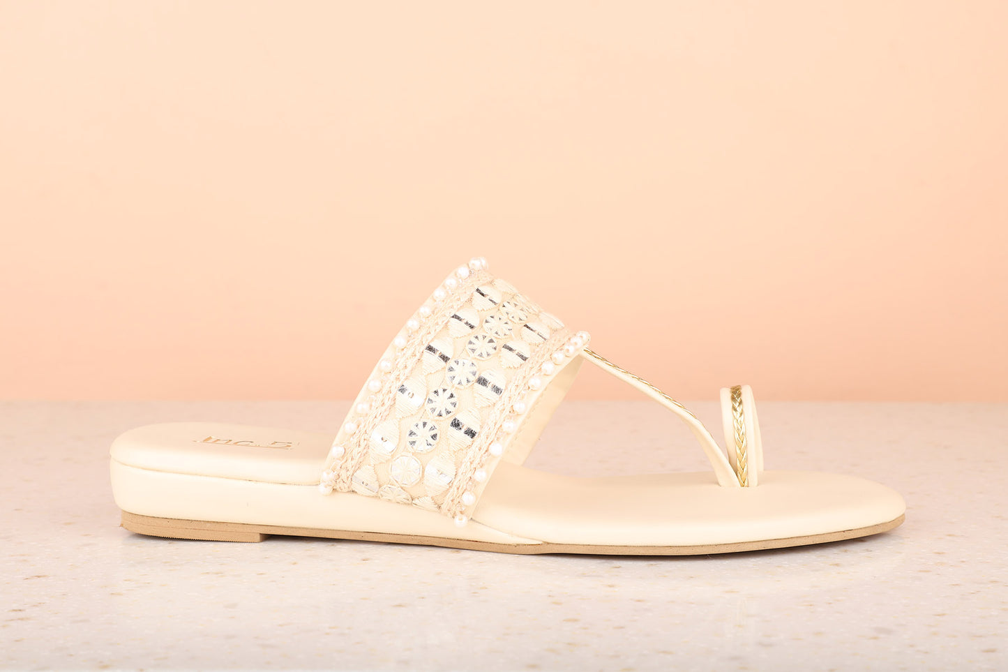 Women Beige Ethnic One Toe Flats