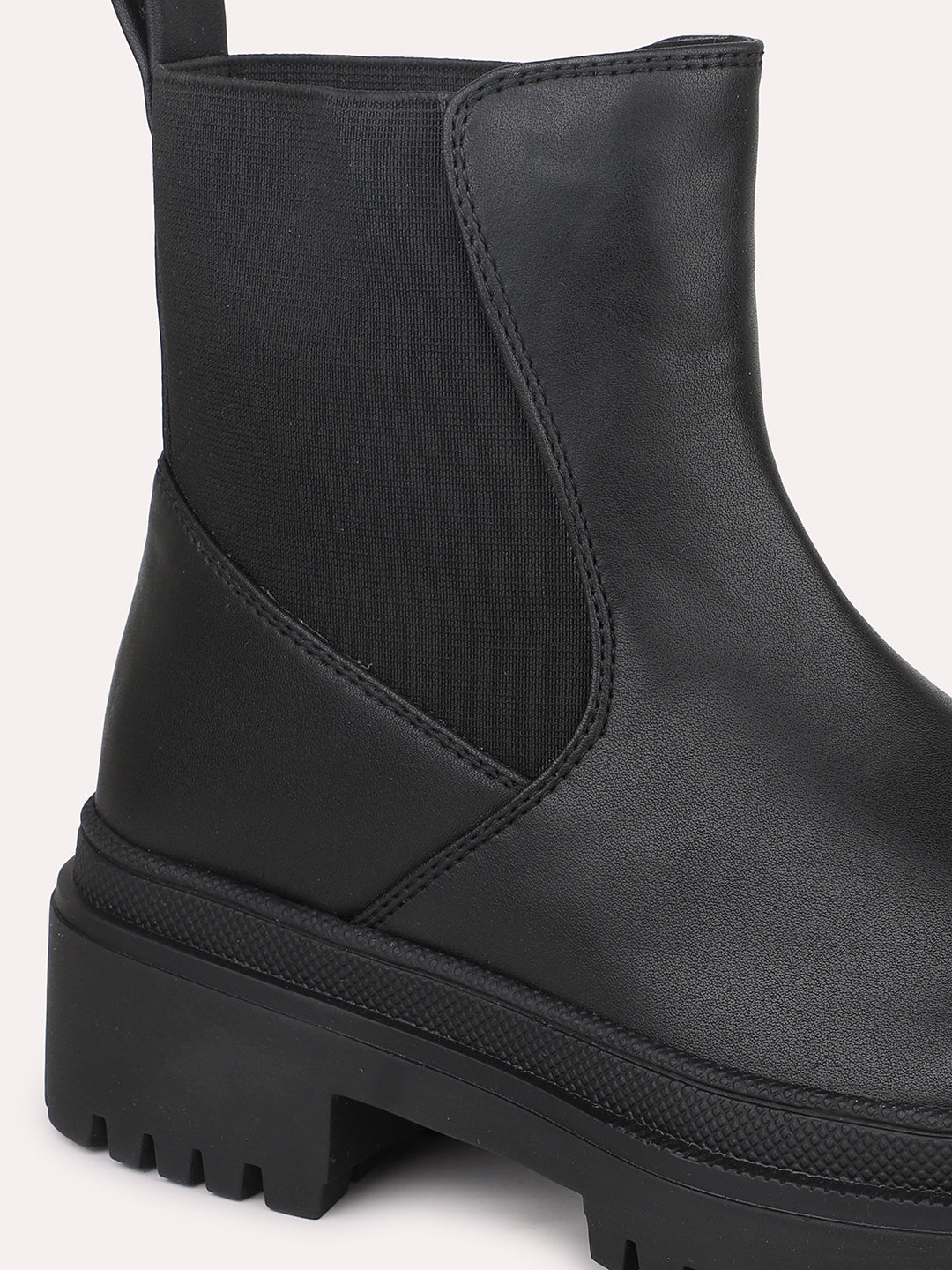 Women Black Solid Casual Chelsea Boots