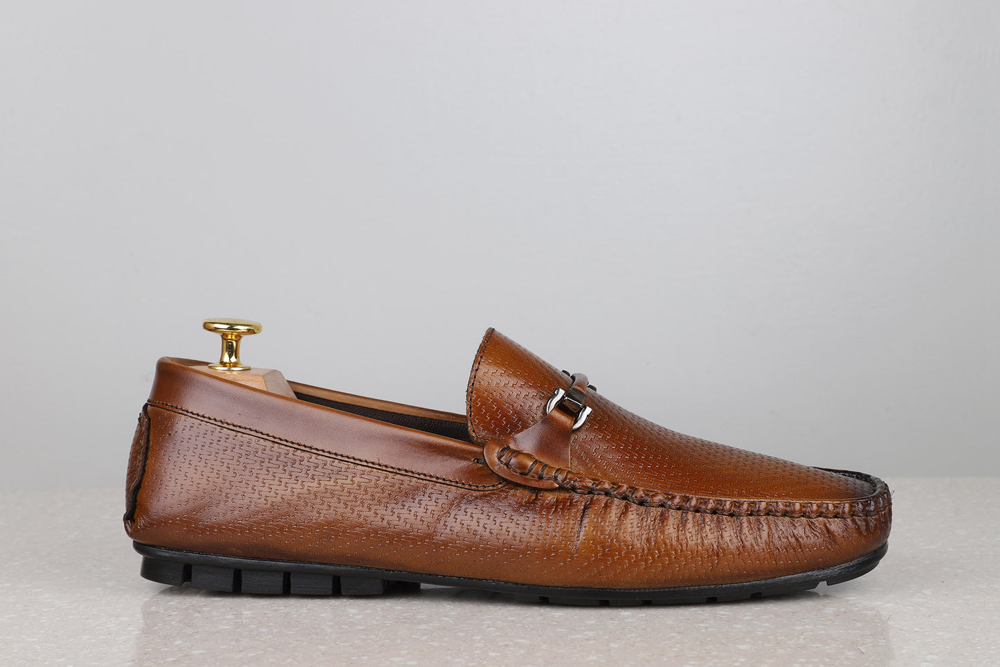 Privo Brooch Slipon-Tan For Men