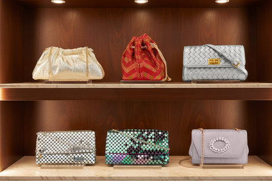 Best 6 Different Types of Clutch Bags Every Women Should Own