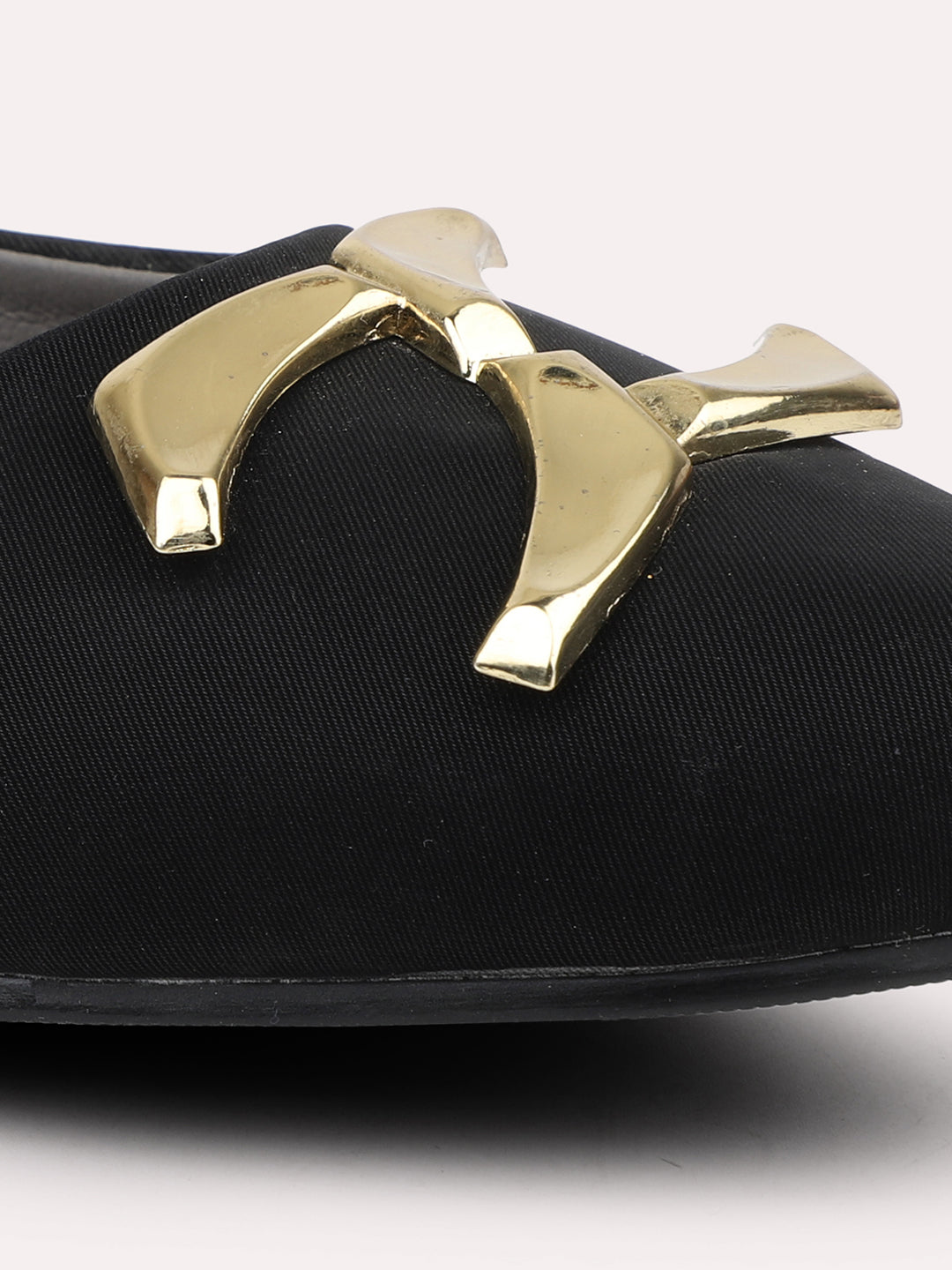 Women Black & Gold Toned Pointed Toe Mules With Buckle Detail