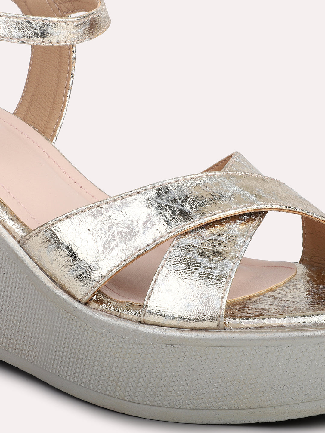 Women Gold-Toned Shimmer Textured Wedges