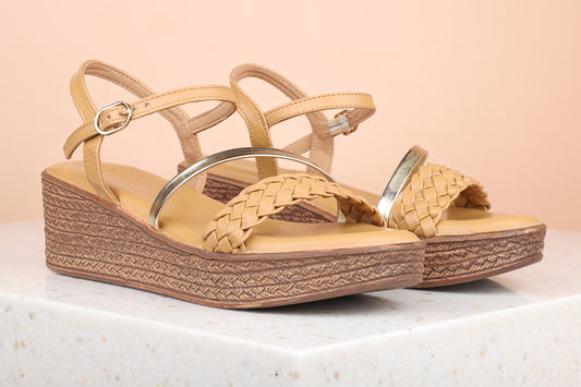 Women Chikoo Textured Wedge Heels