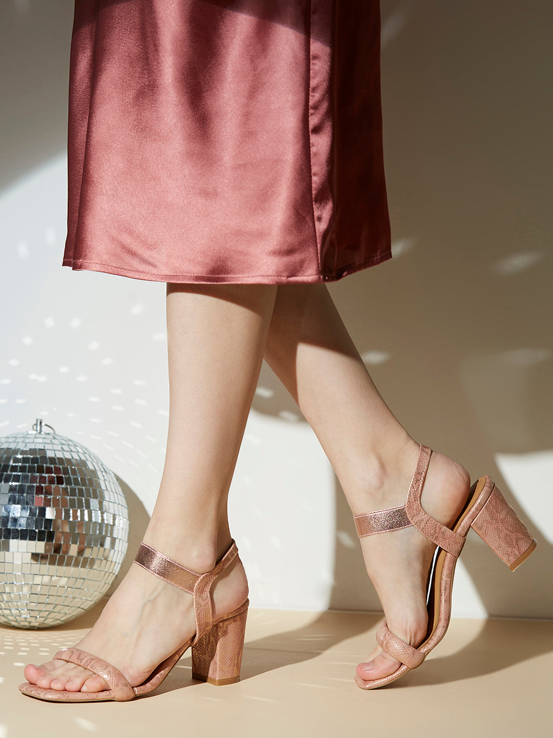 Women Rose Gold Textured Open Toe Block Heels With Backstrap