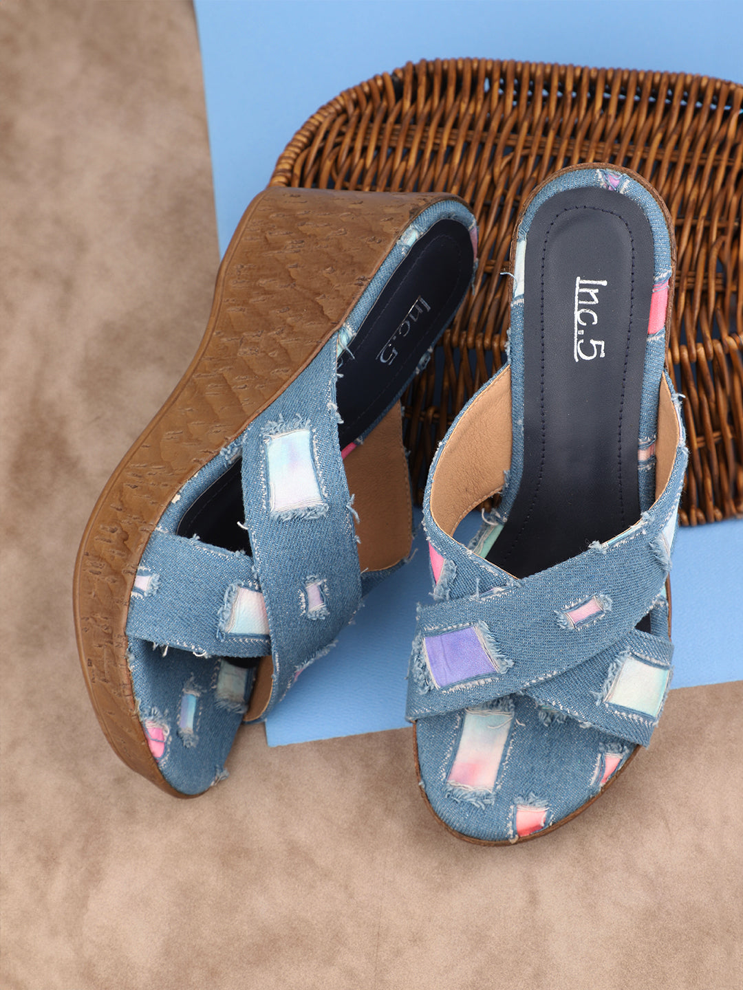 Women Blue Printed Round Toe Wedge Sandals