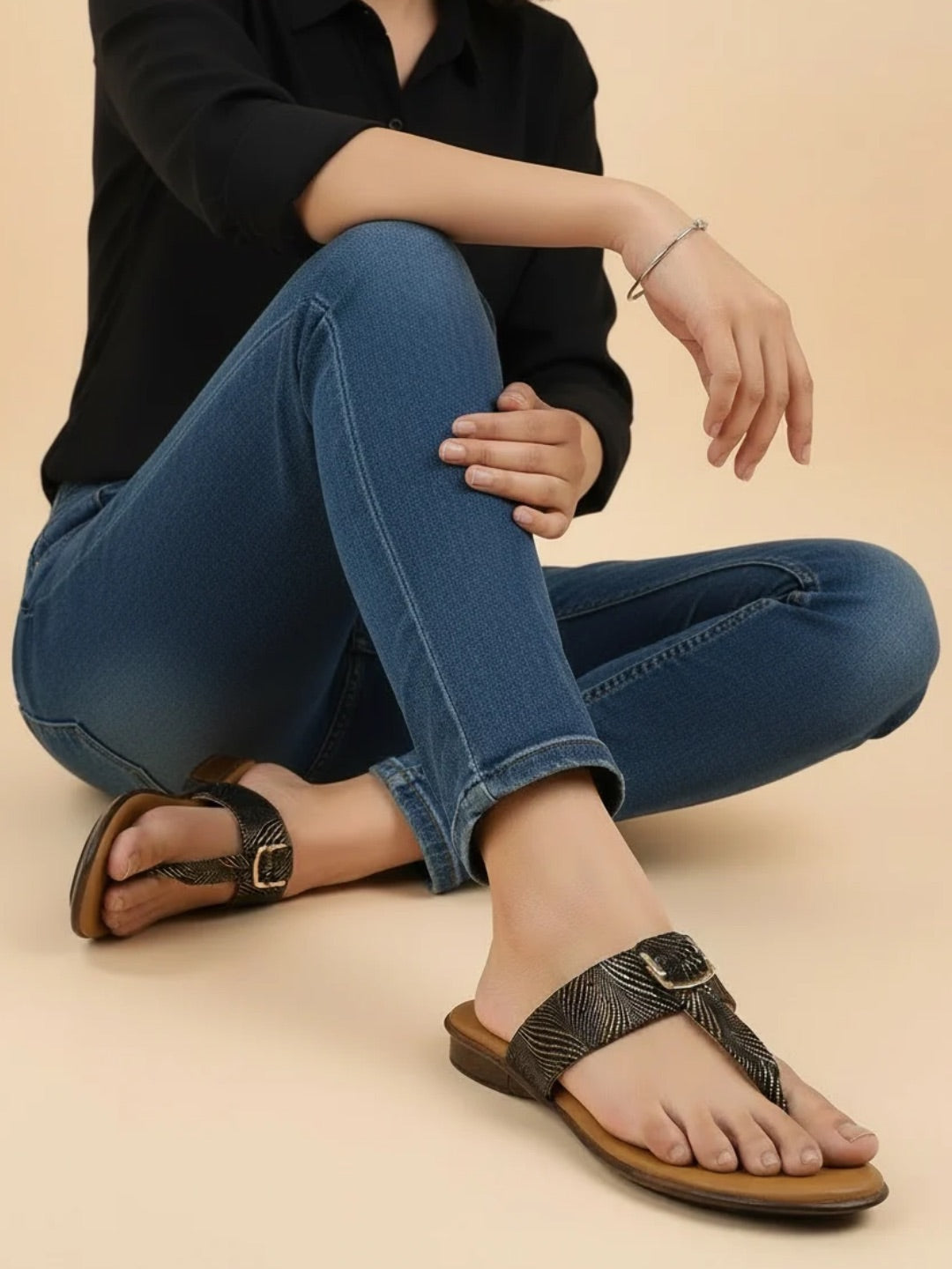 Womens Golden Party Wear T-strap Flats
