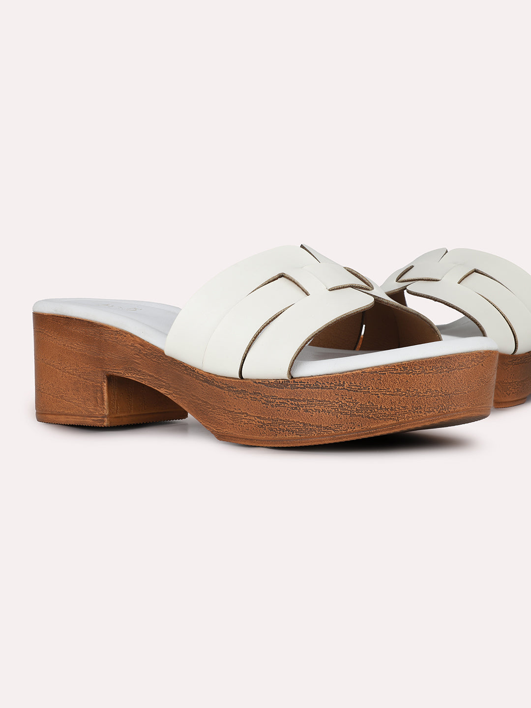 Womens White Casual Solid Round Toe Platform Heel Sandals