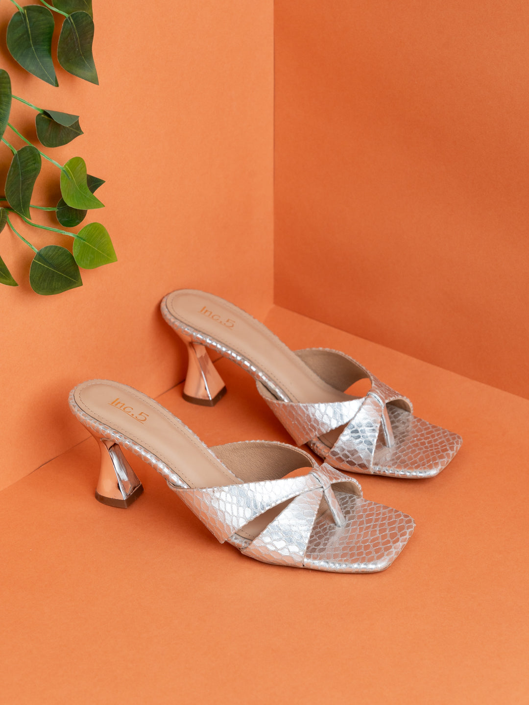 Womens Silver Party Wear Solid Square Toe Block Heels