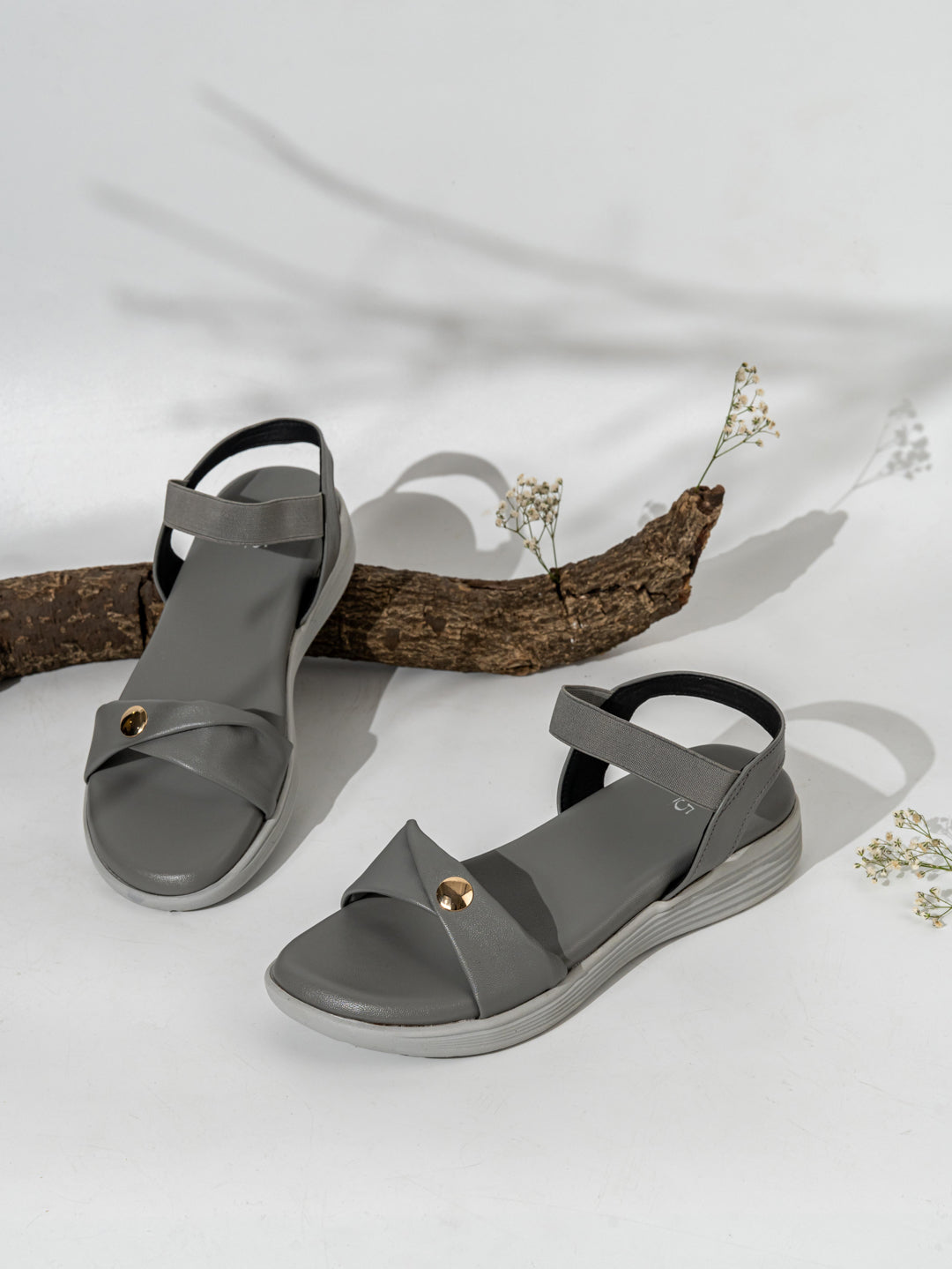Women Grey Casual Solid Round Toe Sandals