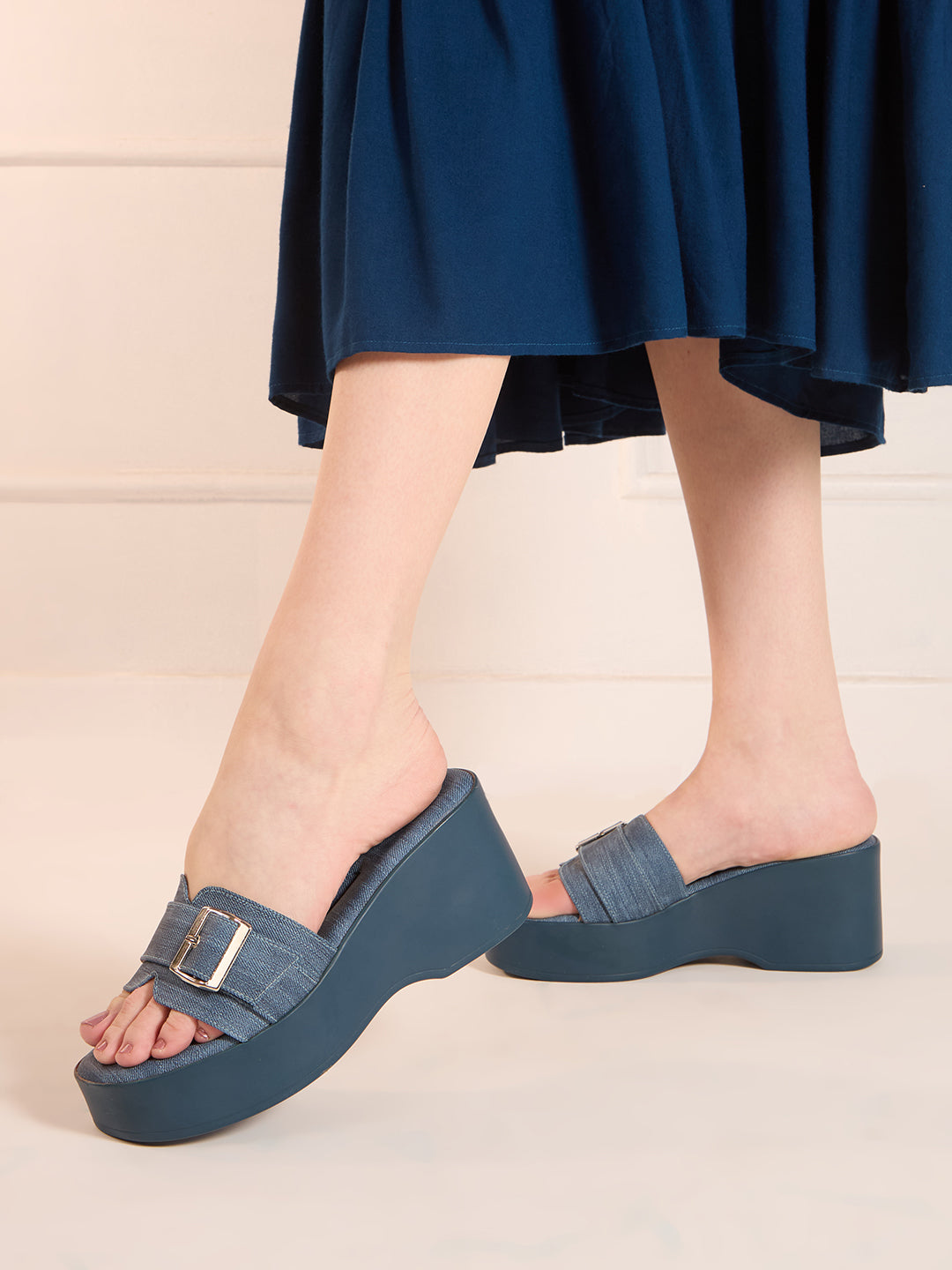 Womens Navy Party Wear Printed Round Toe Platform Heel Sandals