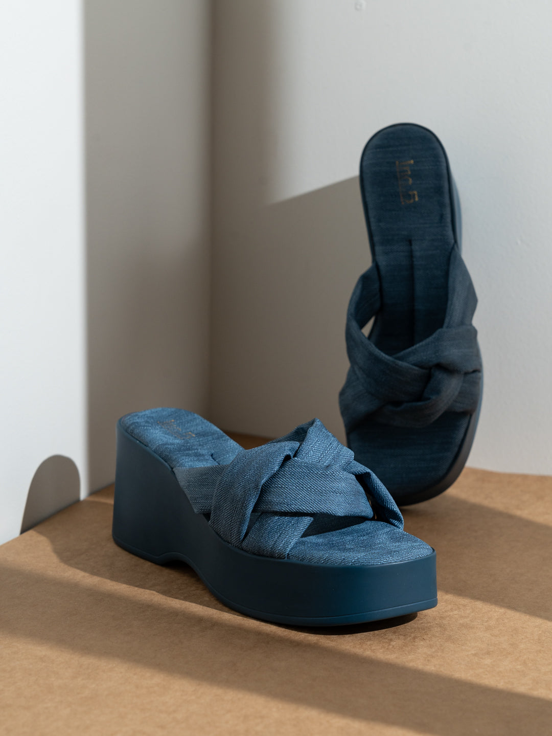 Womens Navy Party Wear Solid Round Toe Platform Heel Sandals