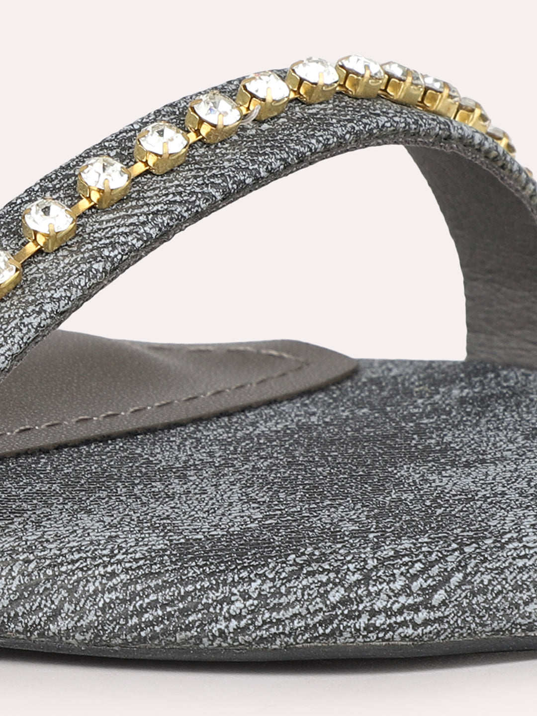 Women Black Ethnic Embellished Round Toe Block Heel Sandals