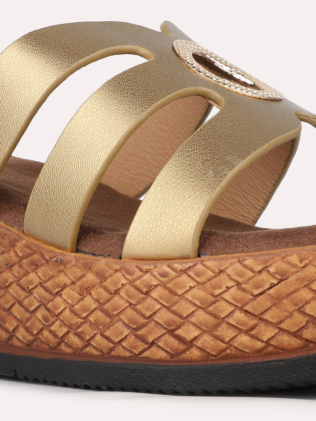 Women Gold Party Wear Solid Round Toe Wedge Heel Sandals