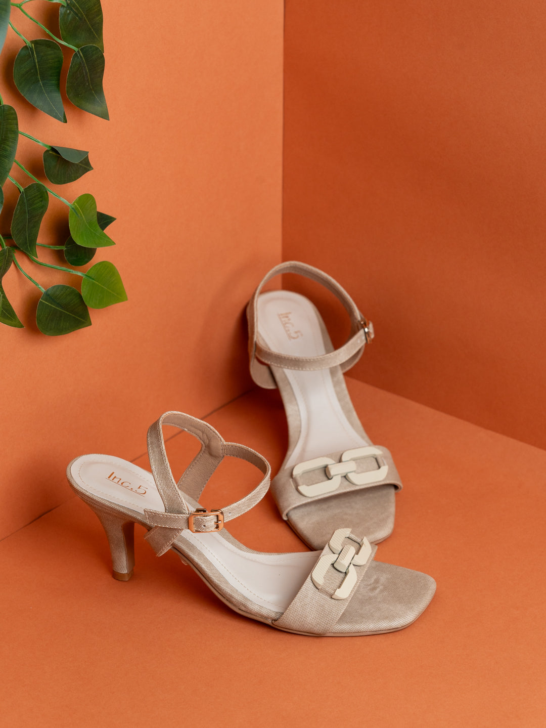 Womens Cream Party Wear Solid Square Toe Kitten Heel Sandals