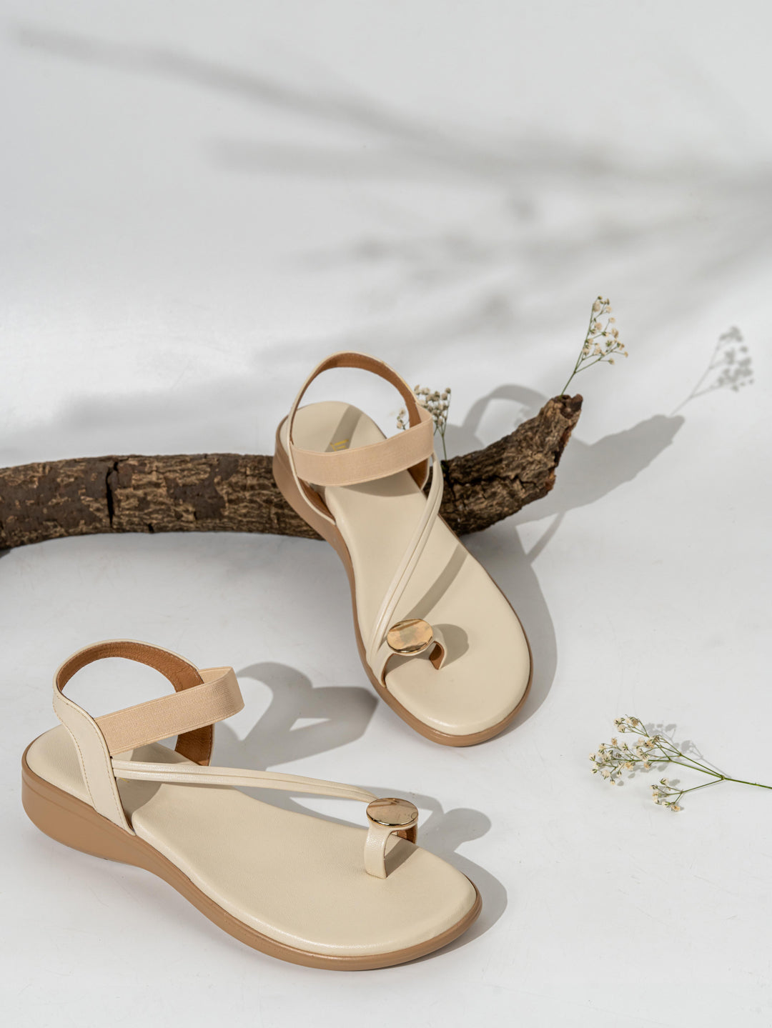 Women Cream Casual Solid One Toe Flats Sandals