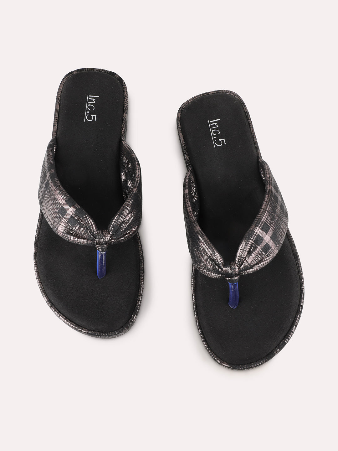 Women Black Party Wear Printed Round Toe Flatform Heel Sandals