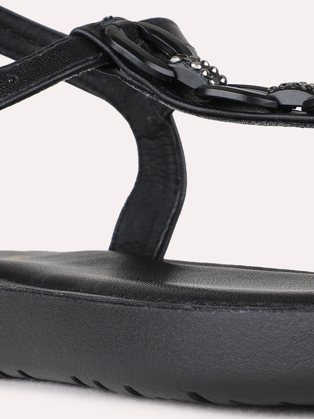 Womens Black Party Wear Solid T-Strap Flat Sandals