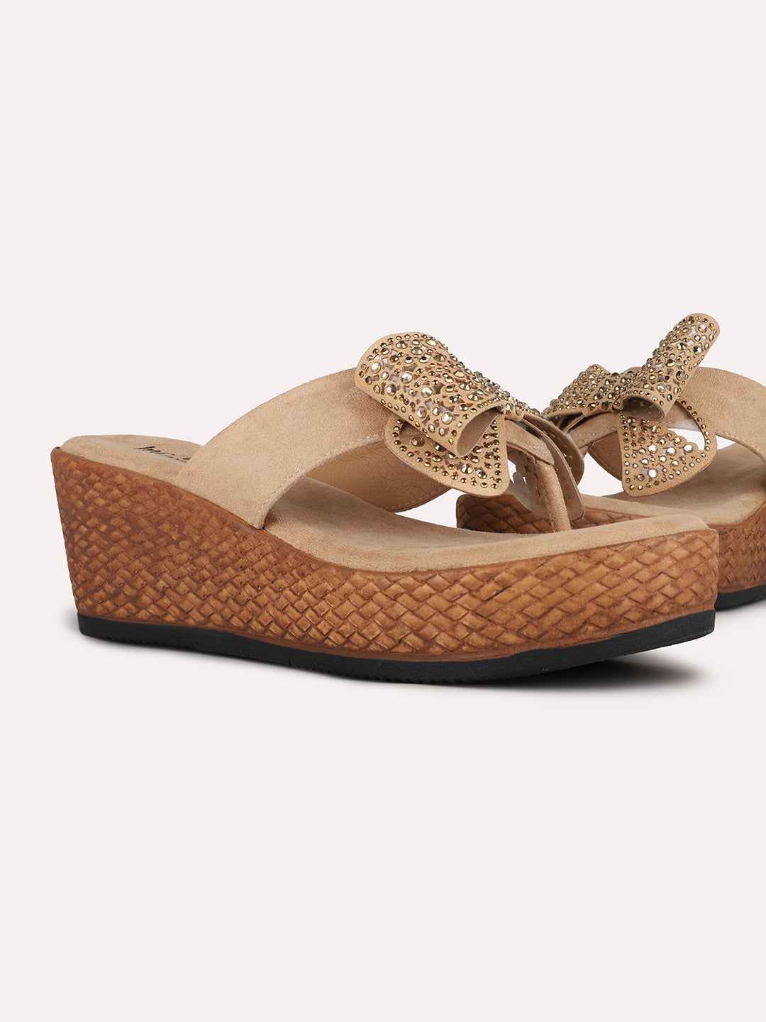 Women Tan Ethnic Solid Round Toe Wedge Heel Sandals