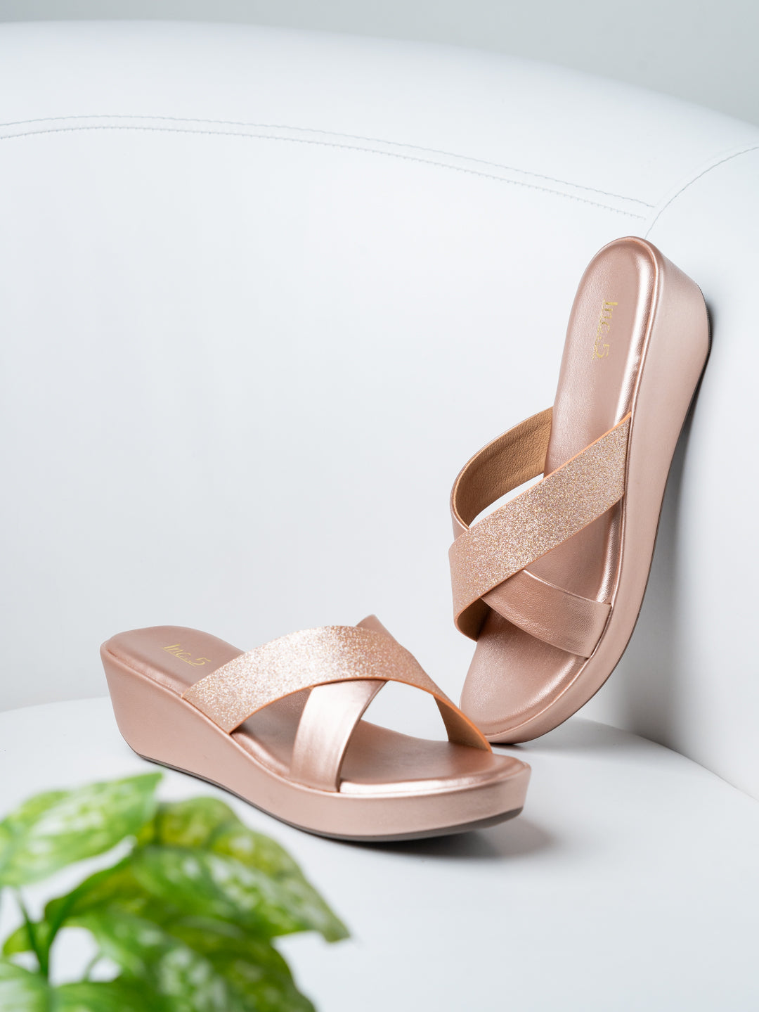 Womens Rose Gold Party Wear Solid Round Toe Sandals