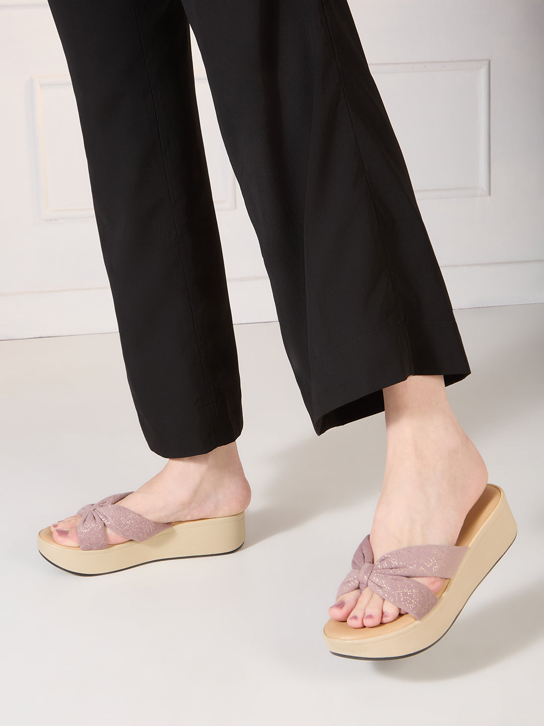 Womens Purple Party Wear Solid Round Toe Wedge Heel Sandals