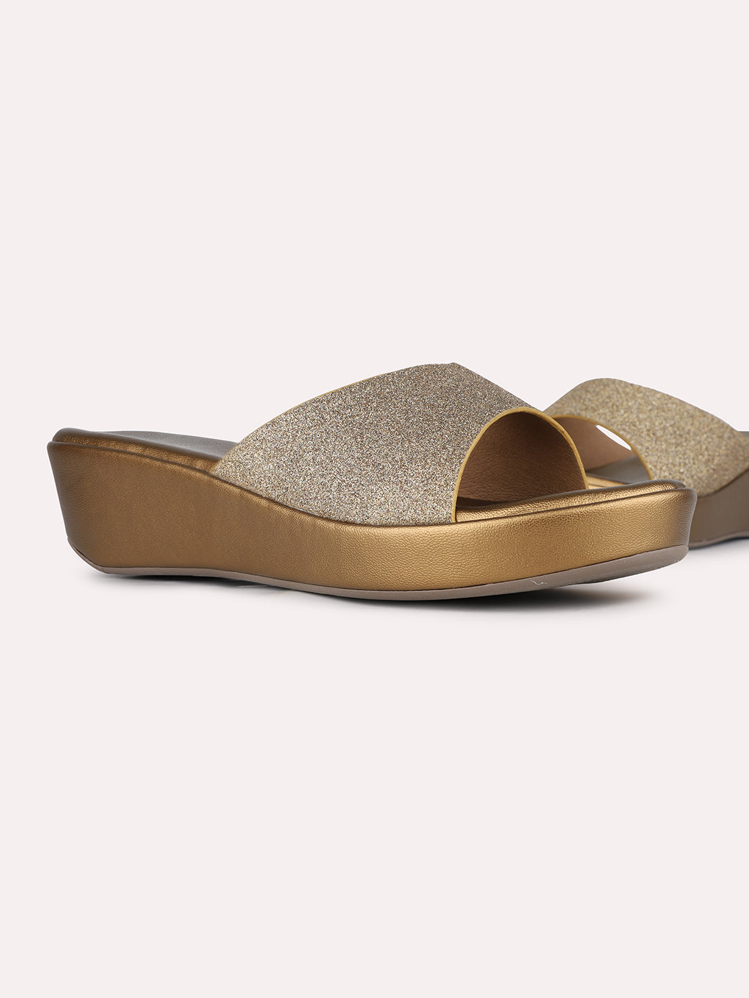 Women Golden Party Wear Solid Round Toe Wedge Heels