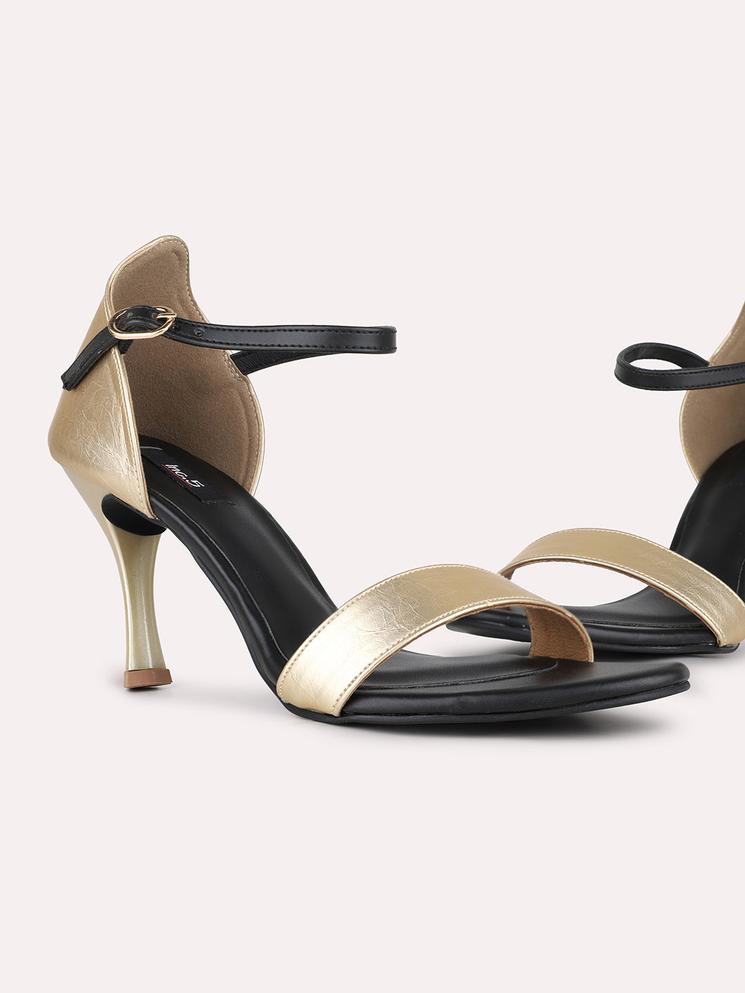 Women Black Party Wear Solid Pattern Square Toe Kitten Heels