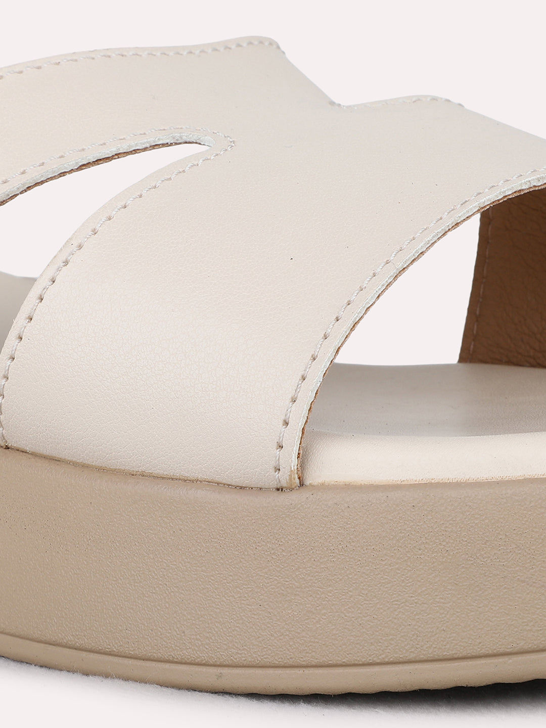 Womens Cream Casual Solid Pattern Open Toe Flat Sandals