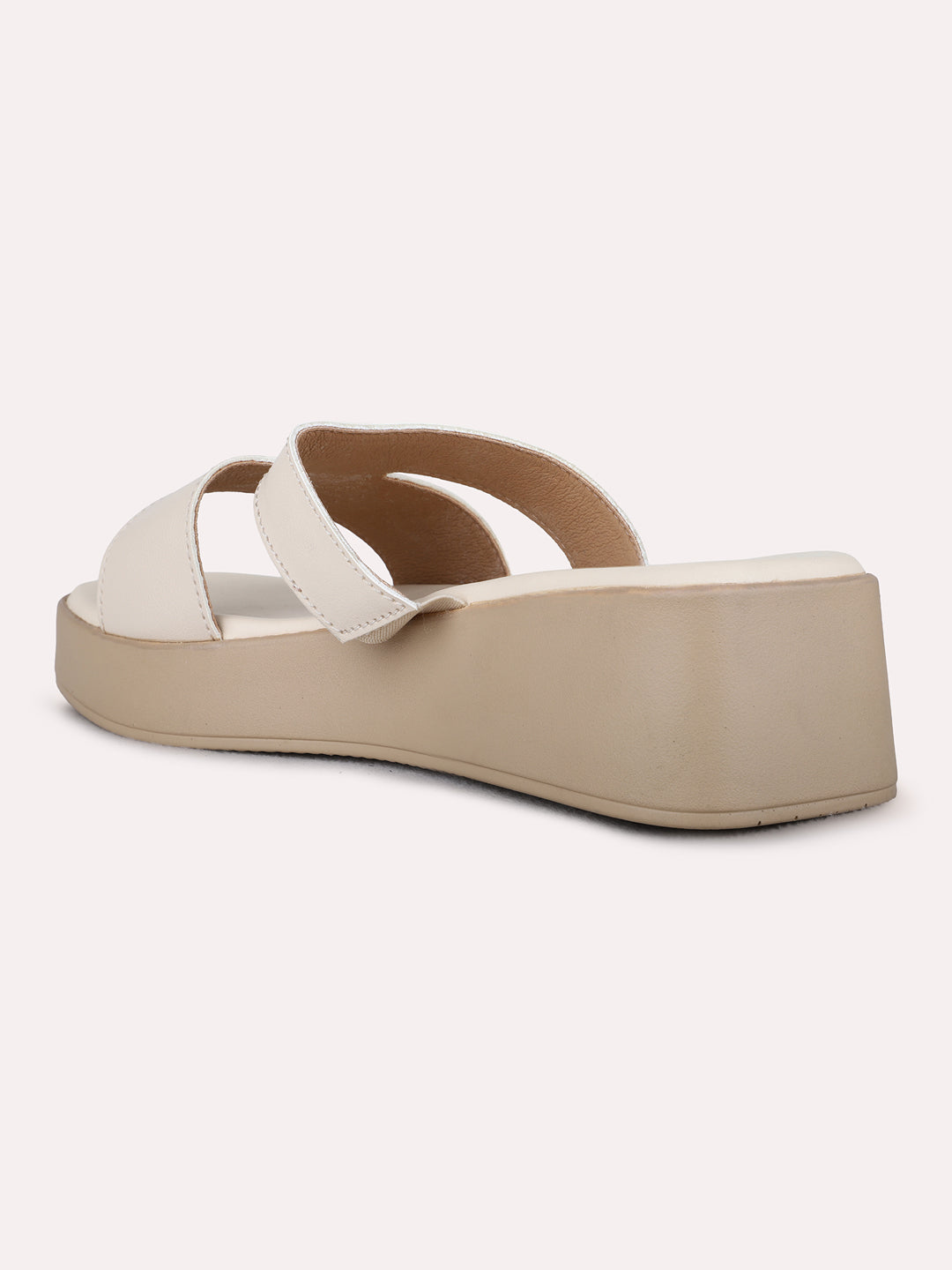 Womens Cream Casual Solid Pattern Open Toe Flat Sandals