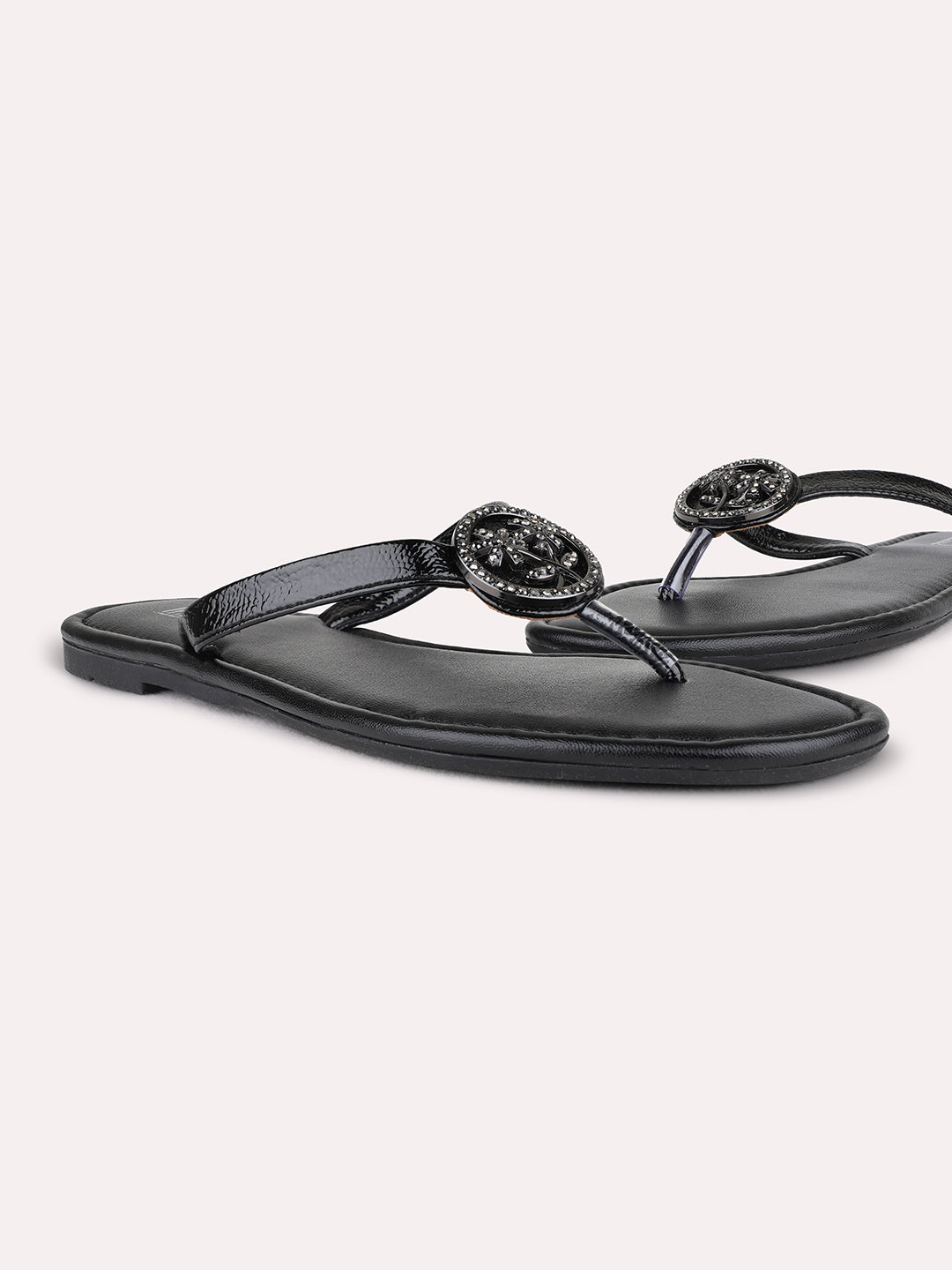 Womens Black Casual Solid T-Strap Flat Slip-on Sandals