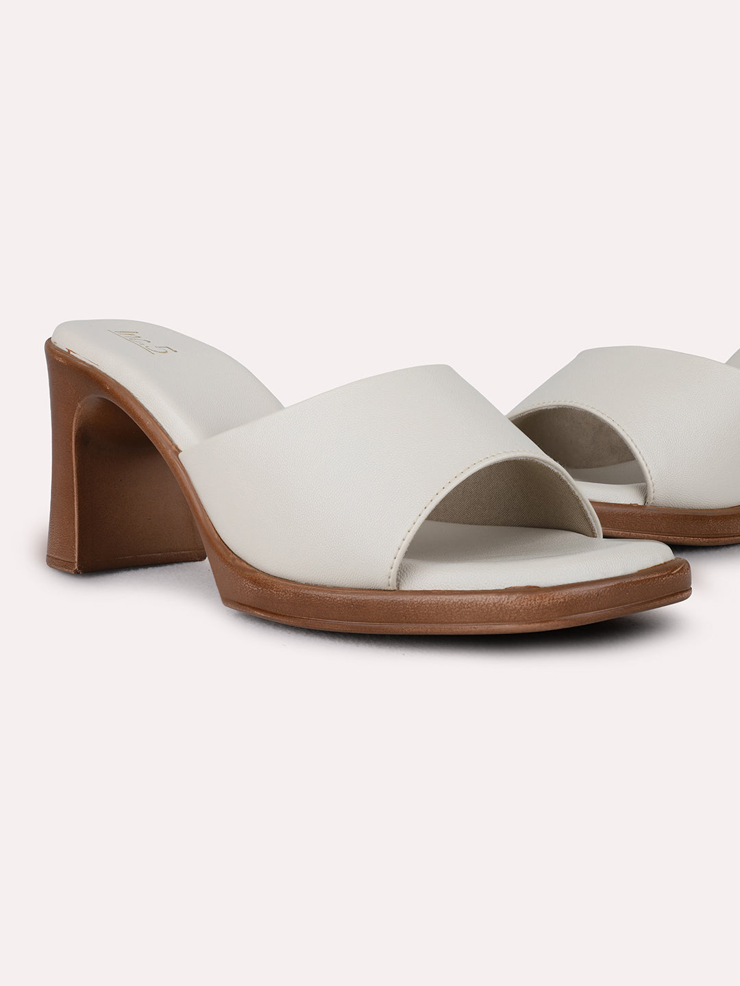 Womens Cream Party Wear Solid Square Toe Block Heel Sandals