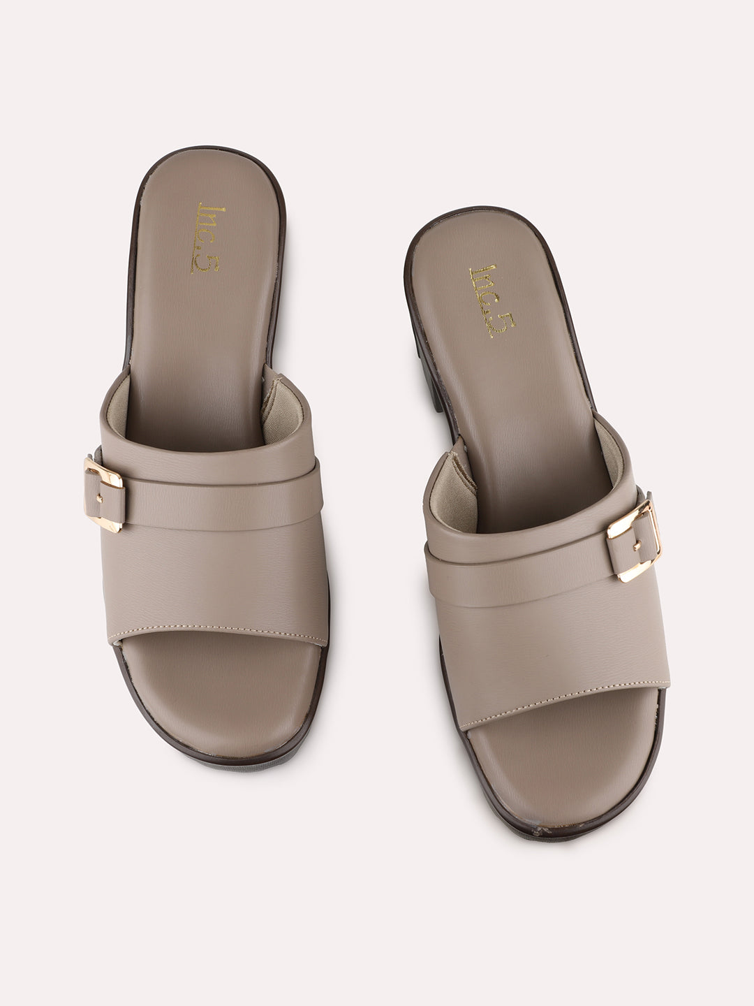 Women Chikoo Party Wear Solid Pattern Round Toe Block Heel Sandals