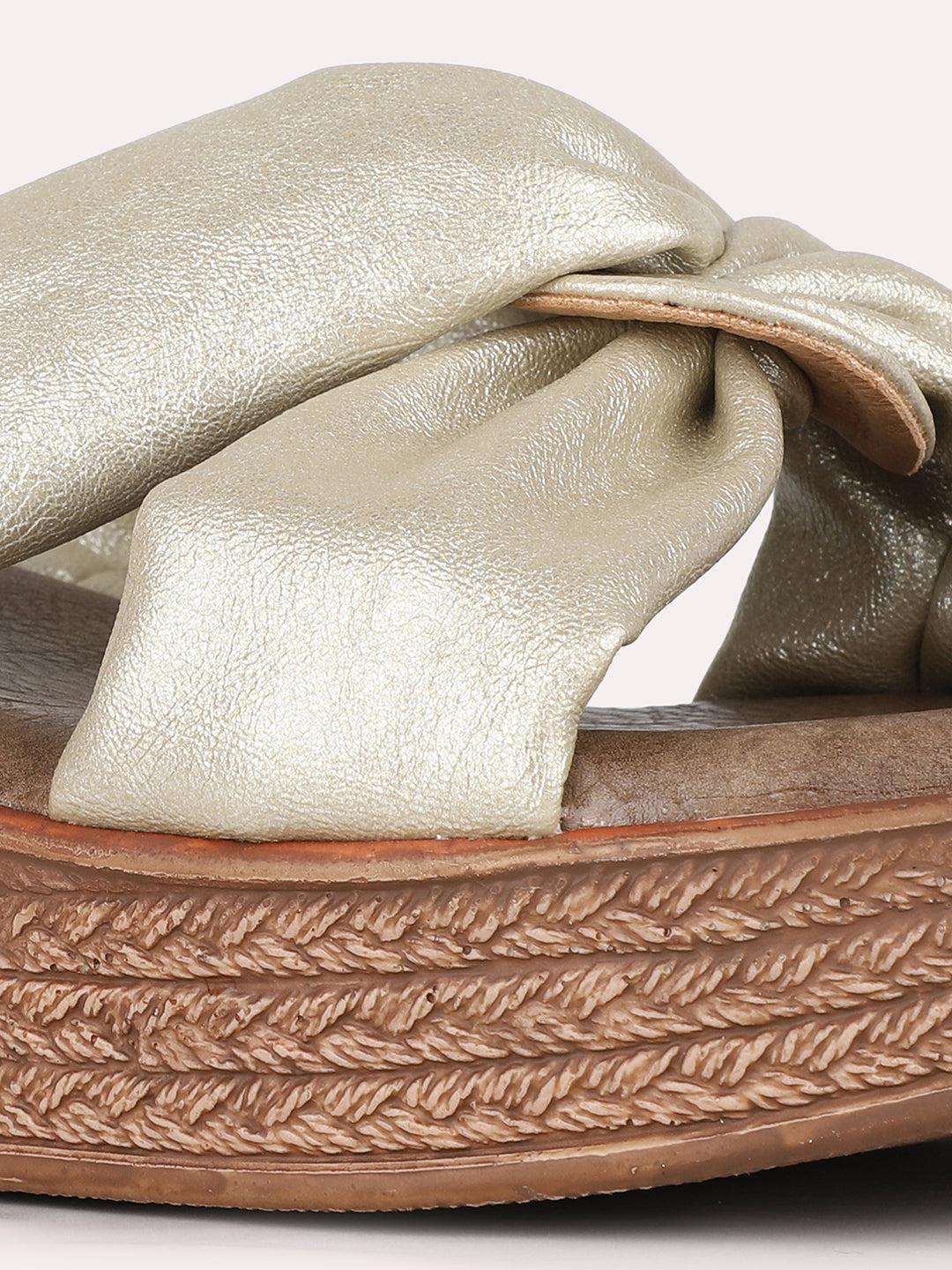 Women Golden Party Wear Solid Round Toe Wedges Sandals