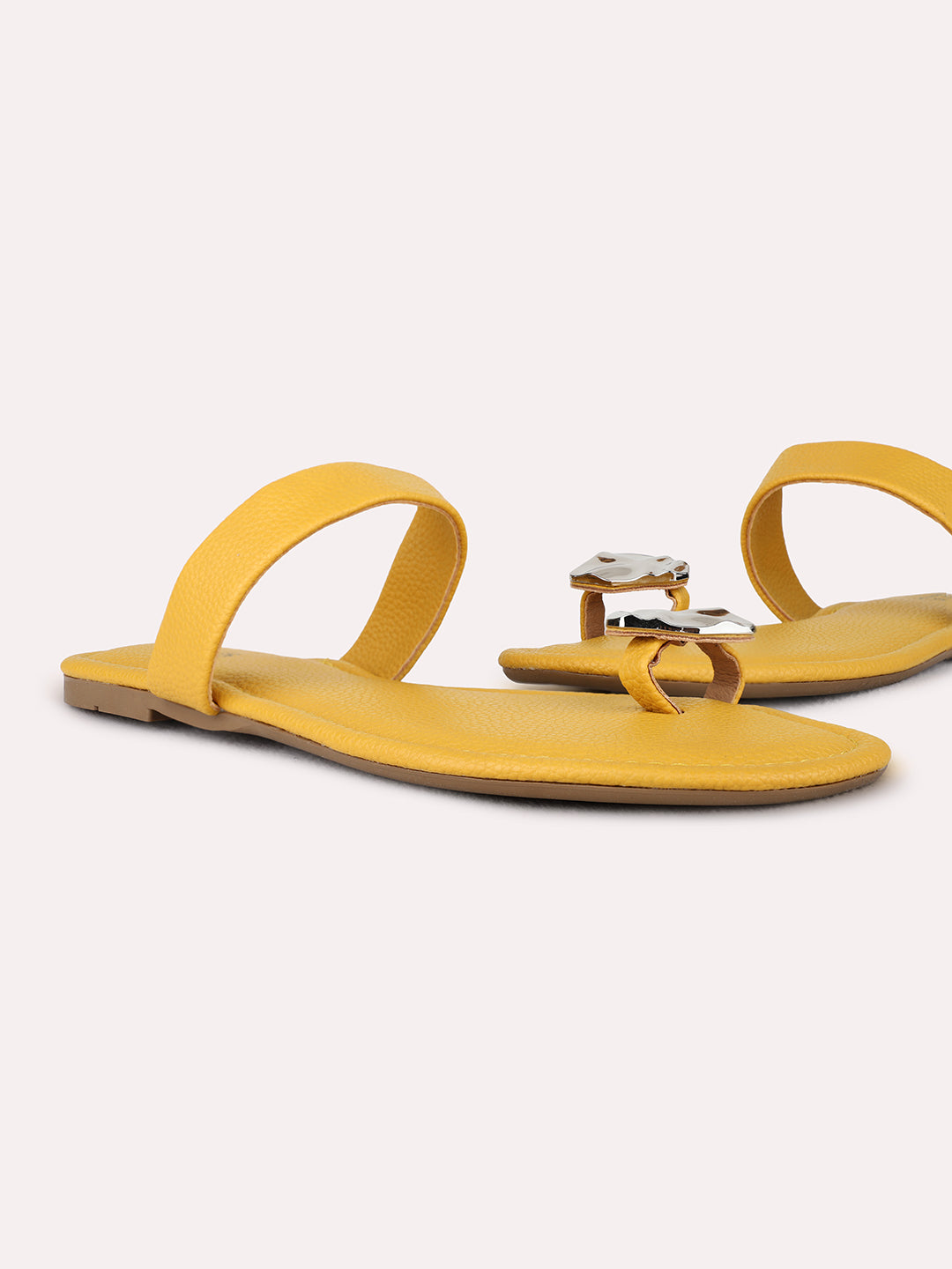 Womens Mustard Casual Solid One Toe Flat Sandals