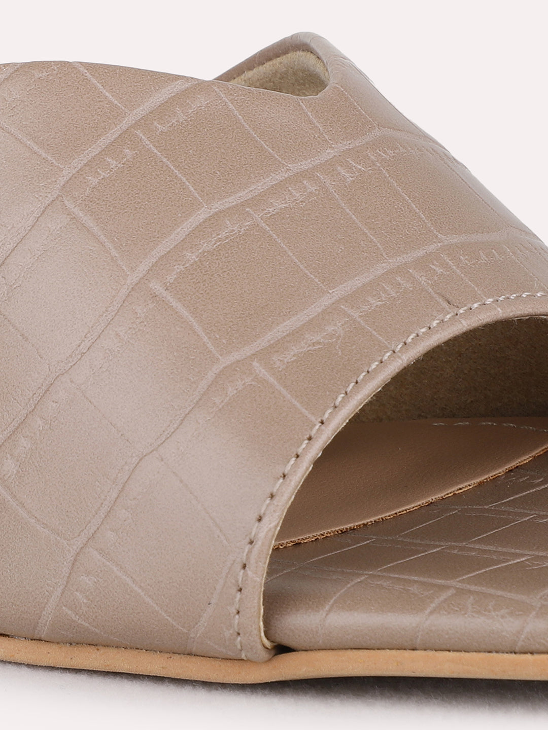 Womens Beige Party Wear Solid Round Toe Block Heel Sandals