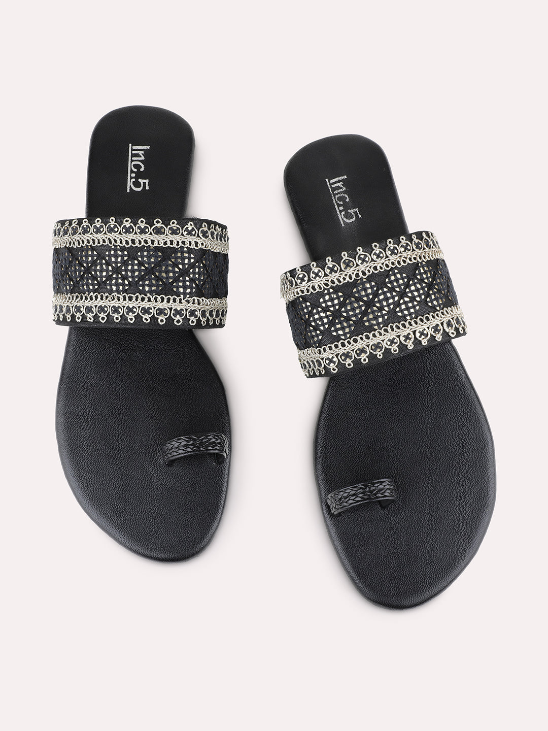 Womens Black Ethnic Embroidered One Toe Flat Slip-On Sandals