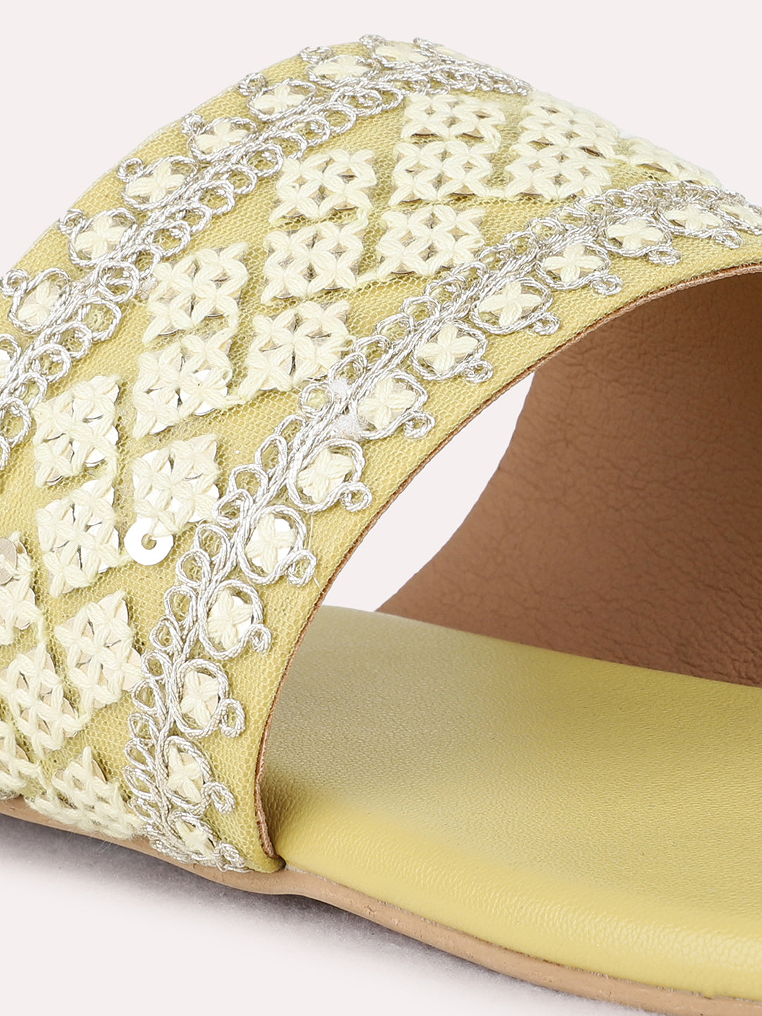 Womens Yellow Ethnic Embroidered One Toe Flat Slip-On Sandals