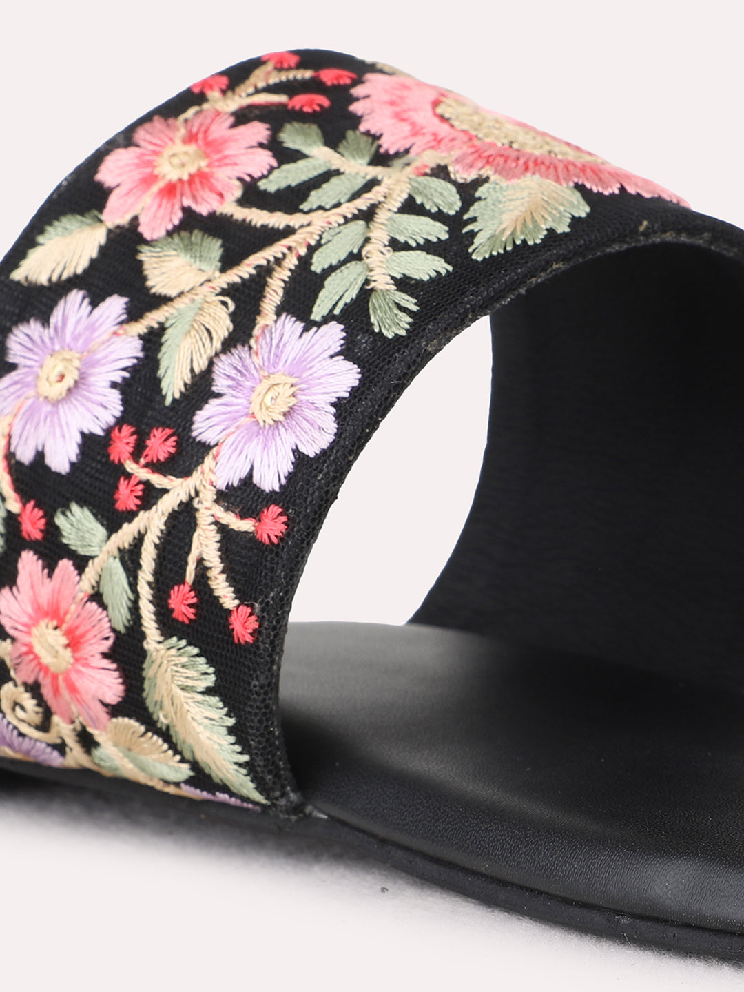 Womens Black Ethnic Solid One Toe Flat Slip-On Sandals