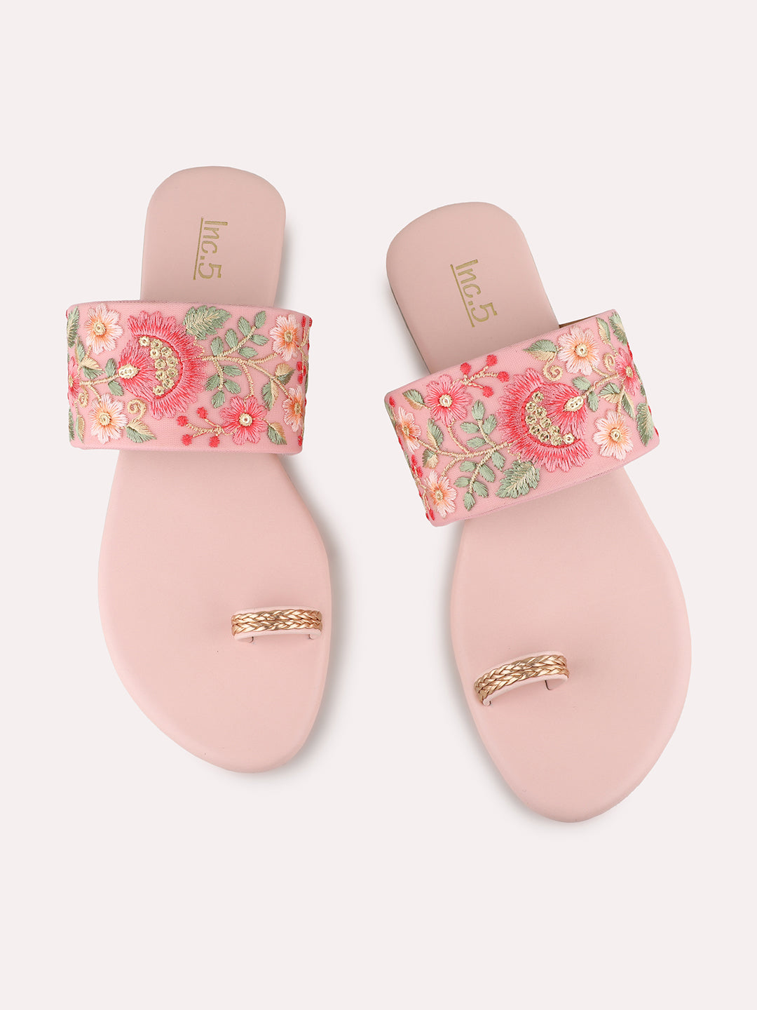 Womens Peach Ethnic Solid One Toe Flat Slip-On Sandals